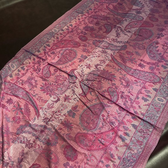 Cashmere scarf - Picture 3 of 4